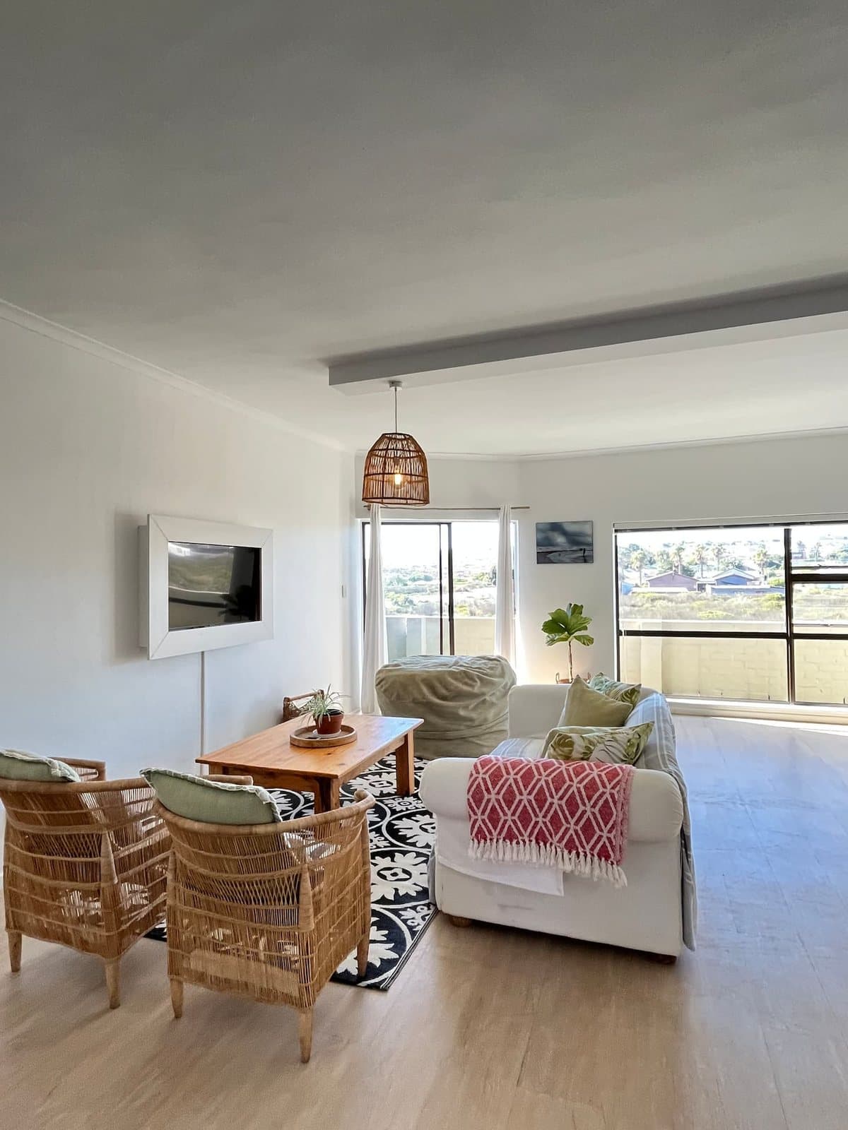 Atlantic Apartment — main view