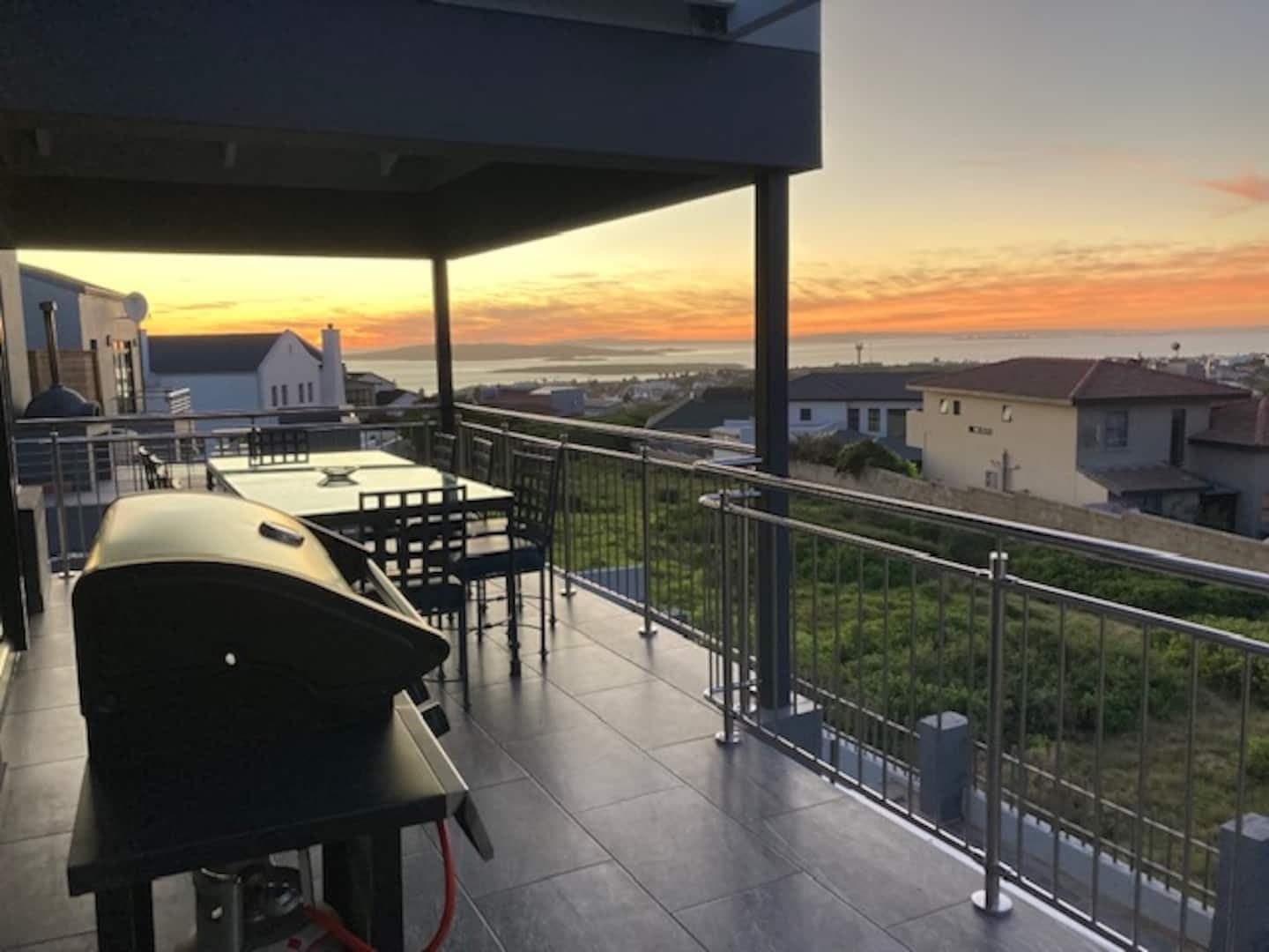 Gray — view 3