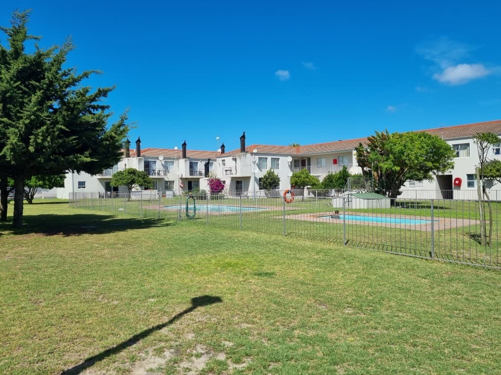 Flamingo Beach Apartments in Langebaan